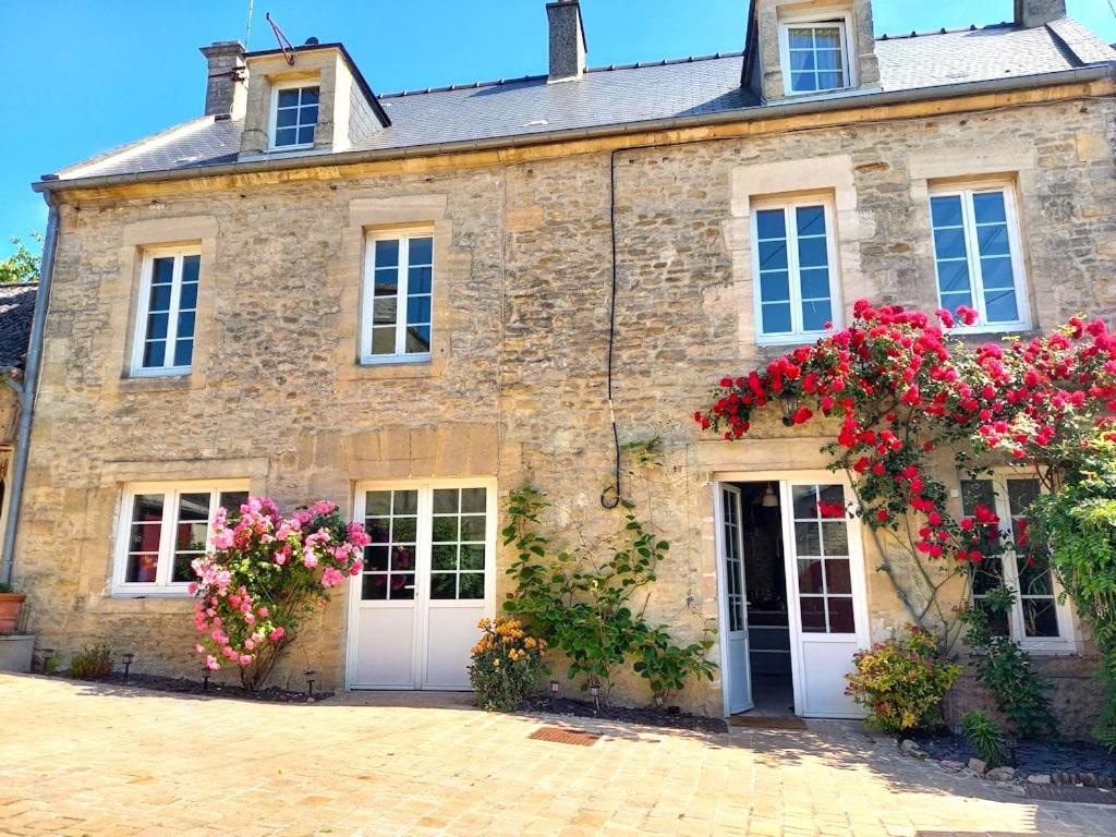 Chambres D'Hotes De Charme Entre Bayeux Et Les Plages Du Debarquement Sommervieu Dış mekan fotoğraf